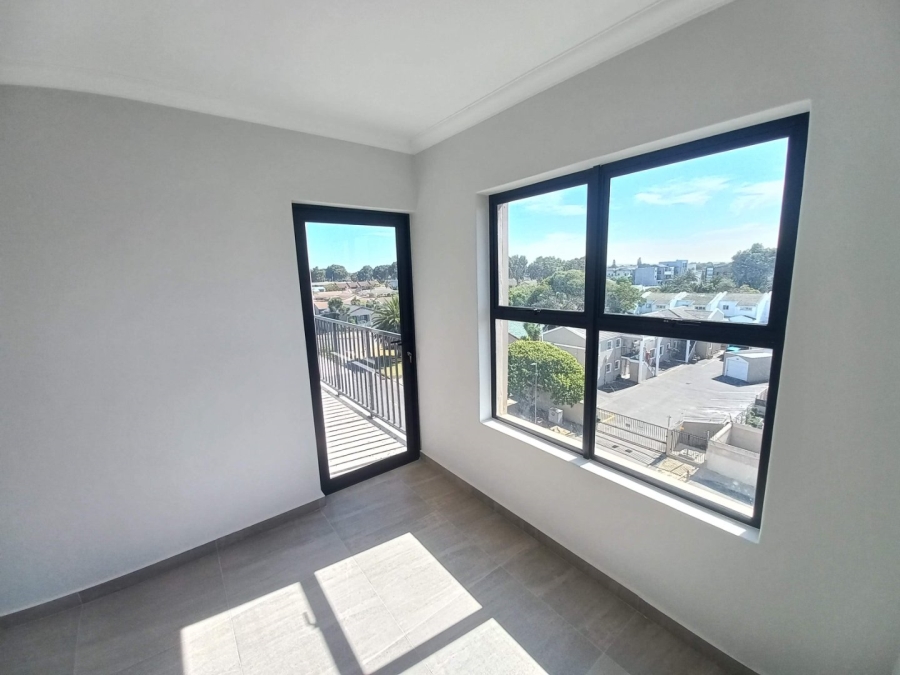 2 Bedroom Property for Sale in Table View Western Cape